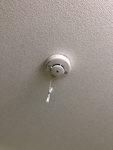 火災報知器の交換作業！