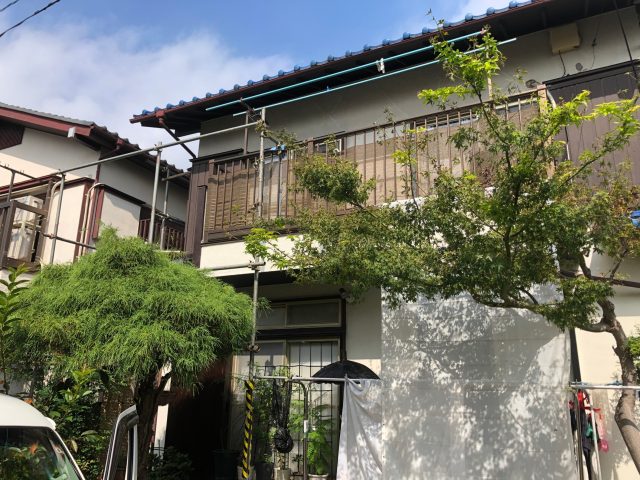 雨漏り調査実施。